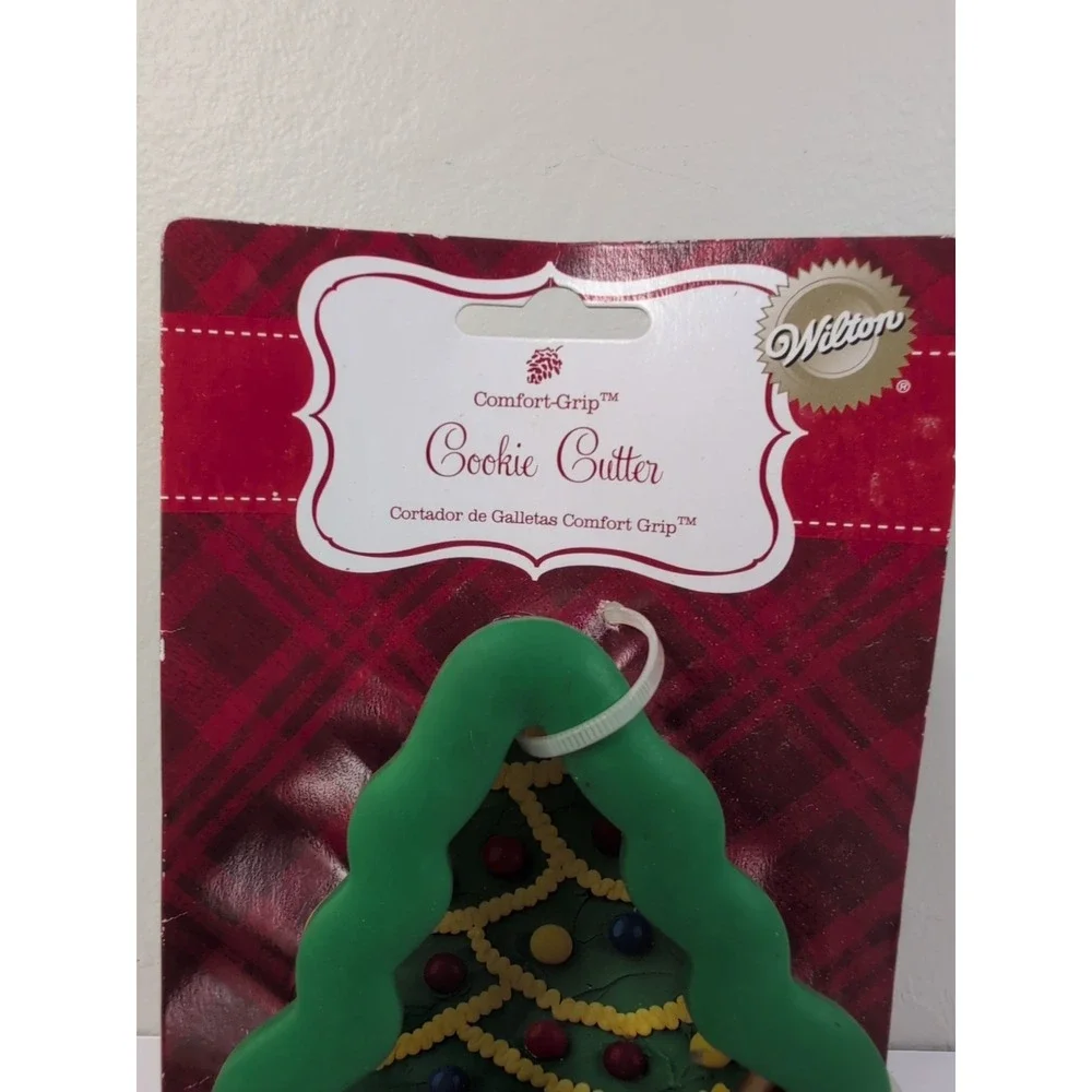 Wilton Christmas Tree Cookie Cutter Comfort Grip Stainless Steel Holiday Cookies